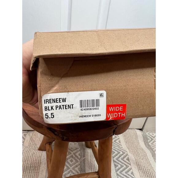 STEVE MADDEN Irene Sandals Size 5.5M Black Patent Leather Block Heel Classic - Picture 8 of 9